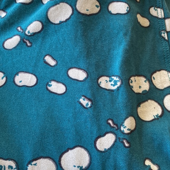 Lularoe OS Leggings Bundle - Picture 6 of 7